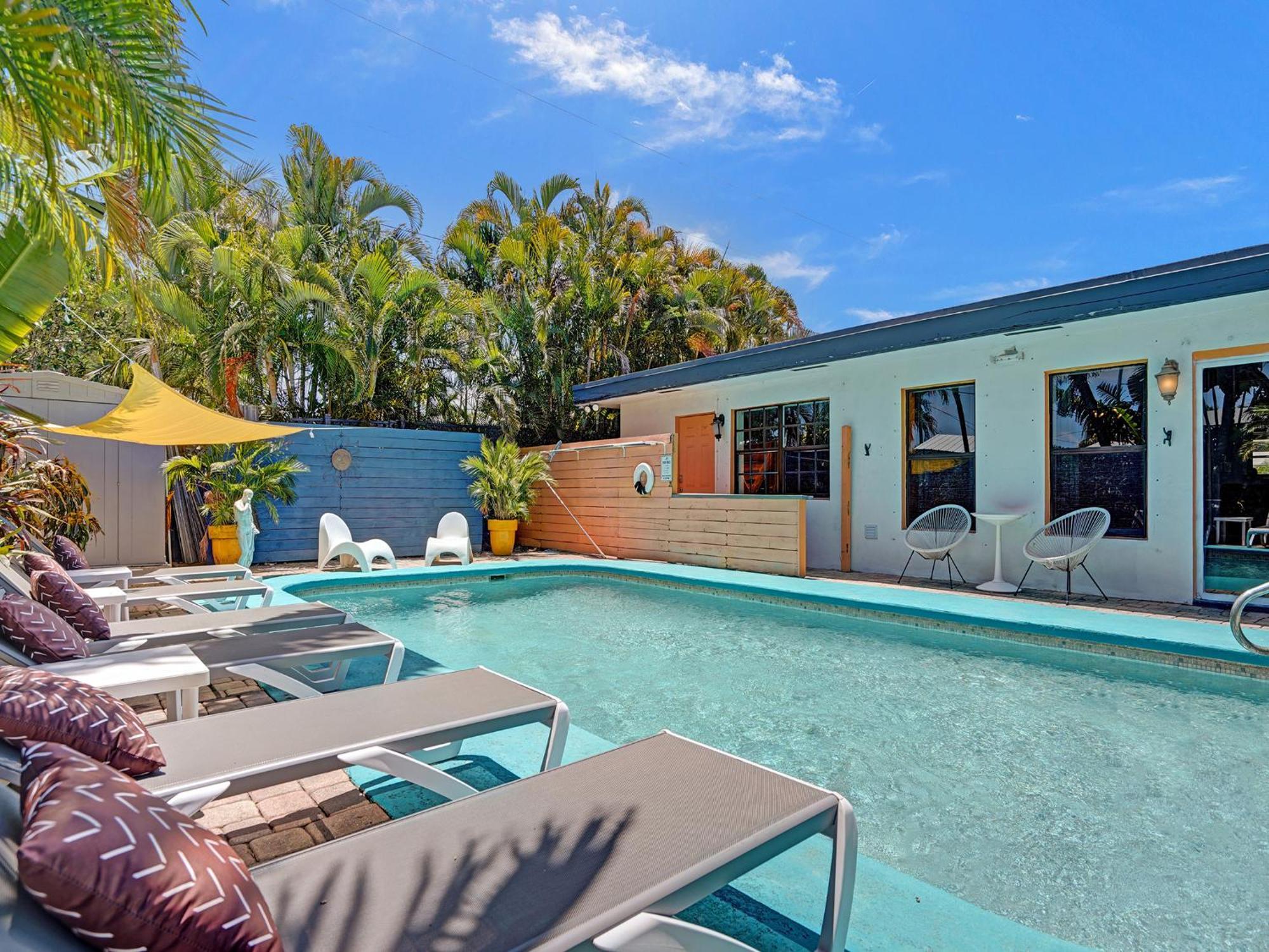 Large Gay Men'S 1 Bedroom W Gameroom Heated Pool Clothing Optional Oakland Park Kültér fotó